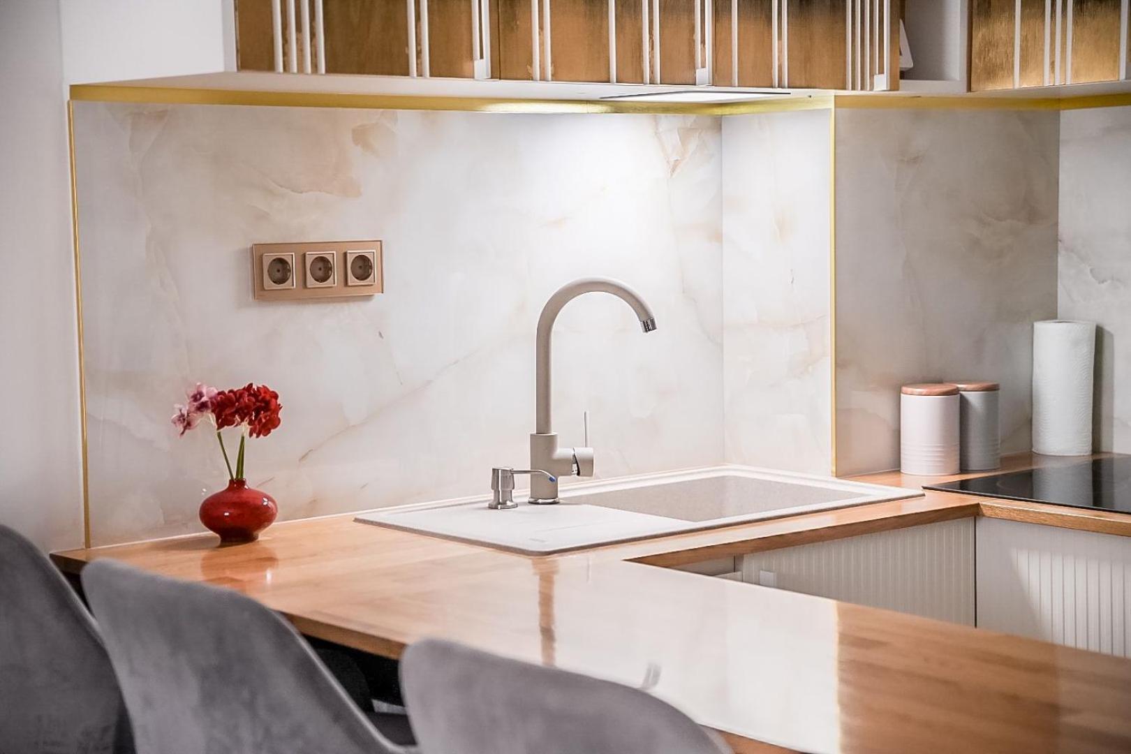Glori Gold Apartaments Baia Mare Eksteriør billede